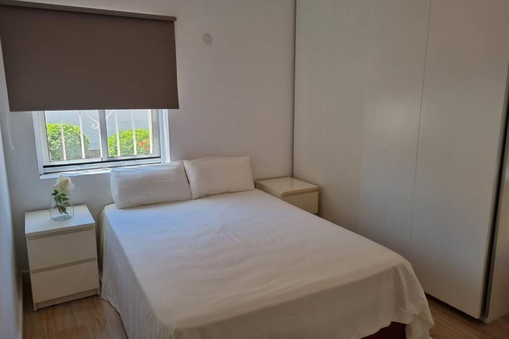 Apartamento A Un Paseo De La Playa Apartment Fuengirola Bagian luar foto