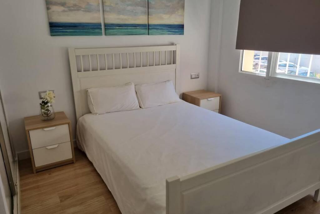 Apartamento A Un Paseo De La Playa Apartment Fuengirola Bagian luar foto